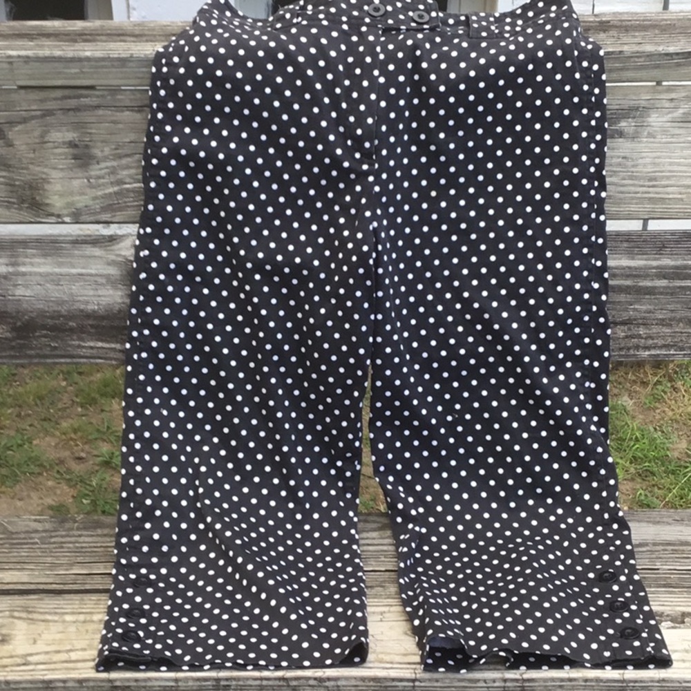 Lennie. Nina Leonard.  Dark blue polka dot capris